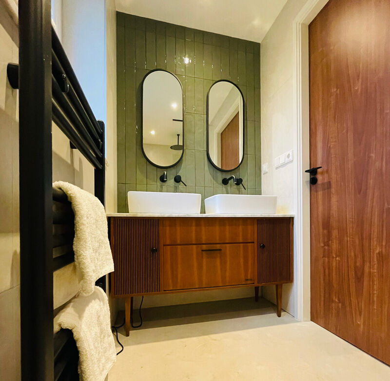 vakantiegeluk-badkamer